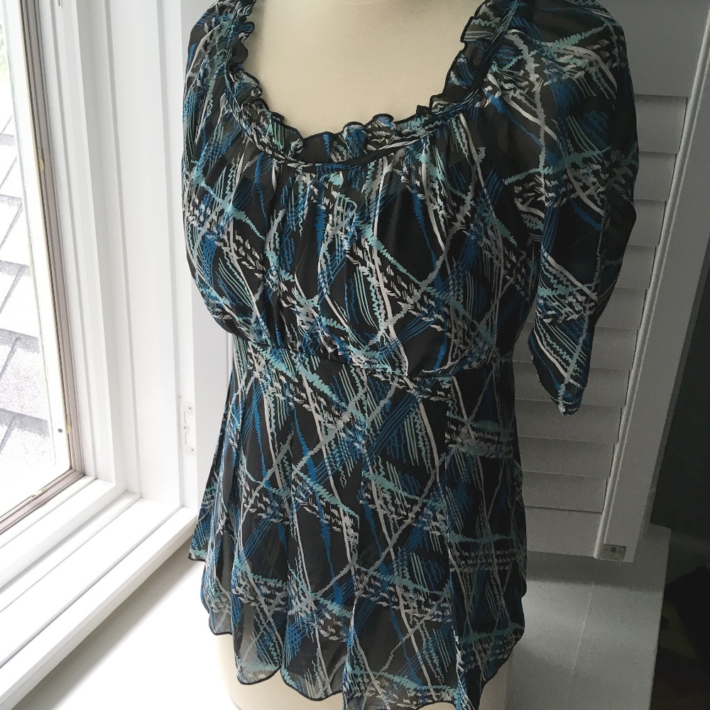 Empire waist Plaid Blouse with ruffled scoop neck